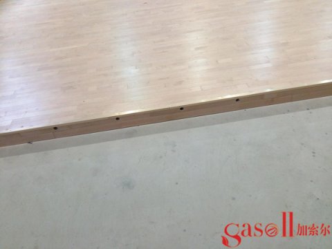 体育木地板价格到底贵不贵