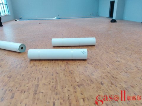 运动木地板的翻新流程是什么