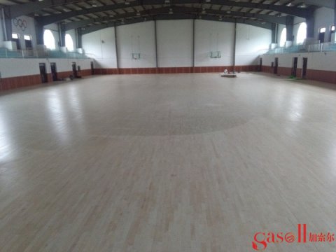 葫芦岛体育地板生产